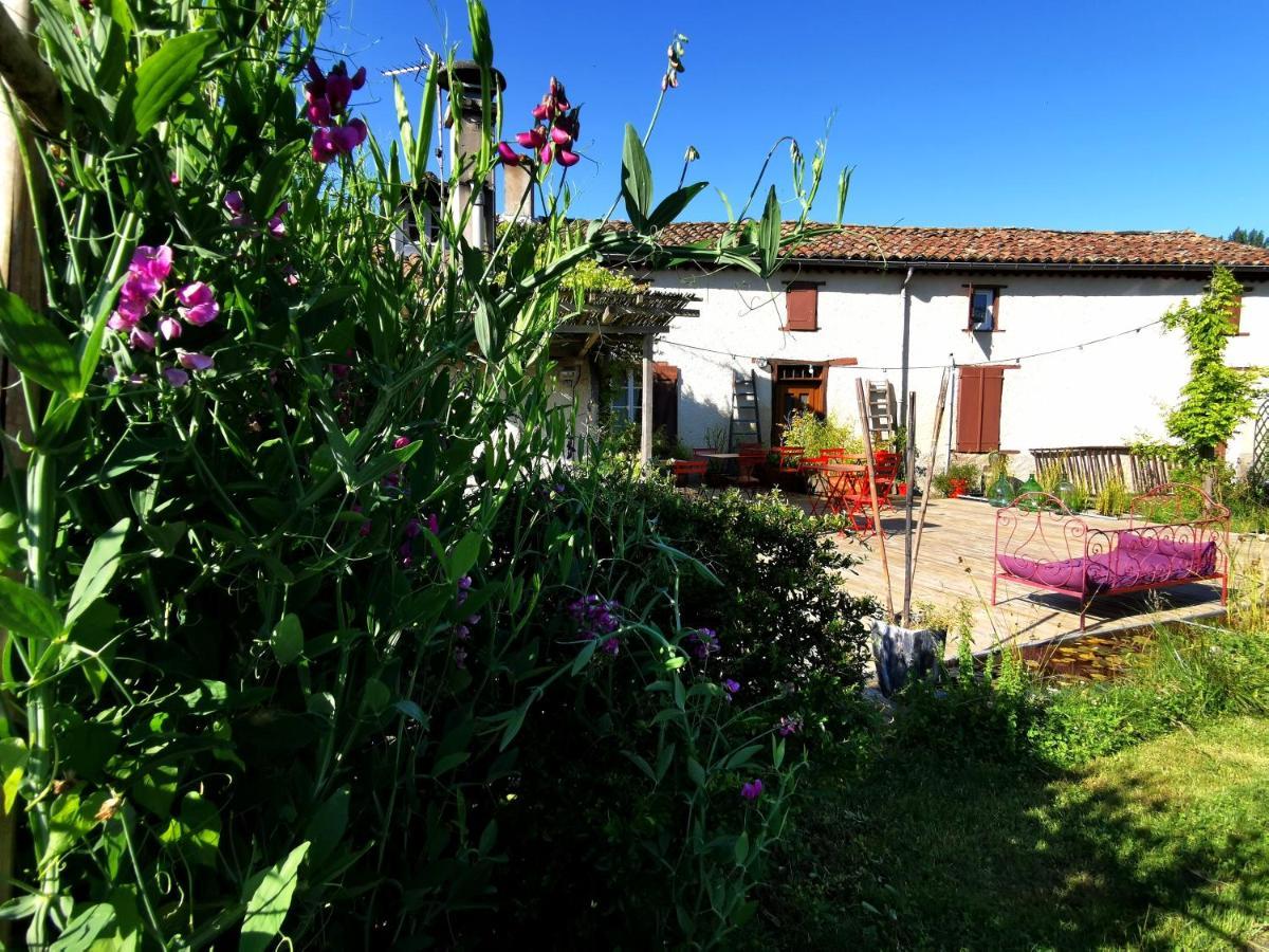 Logis Hotel Restaurant La Barguillere Saint-Pierre-de-Rivière 외부 사진