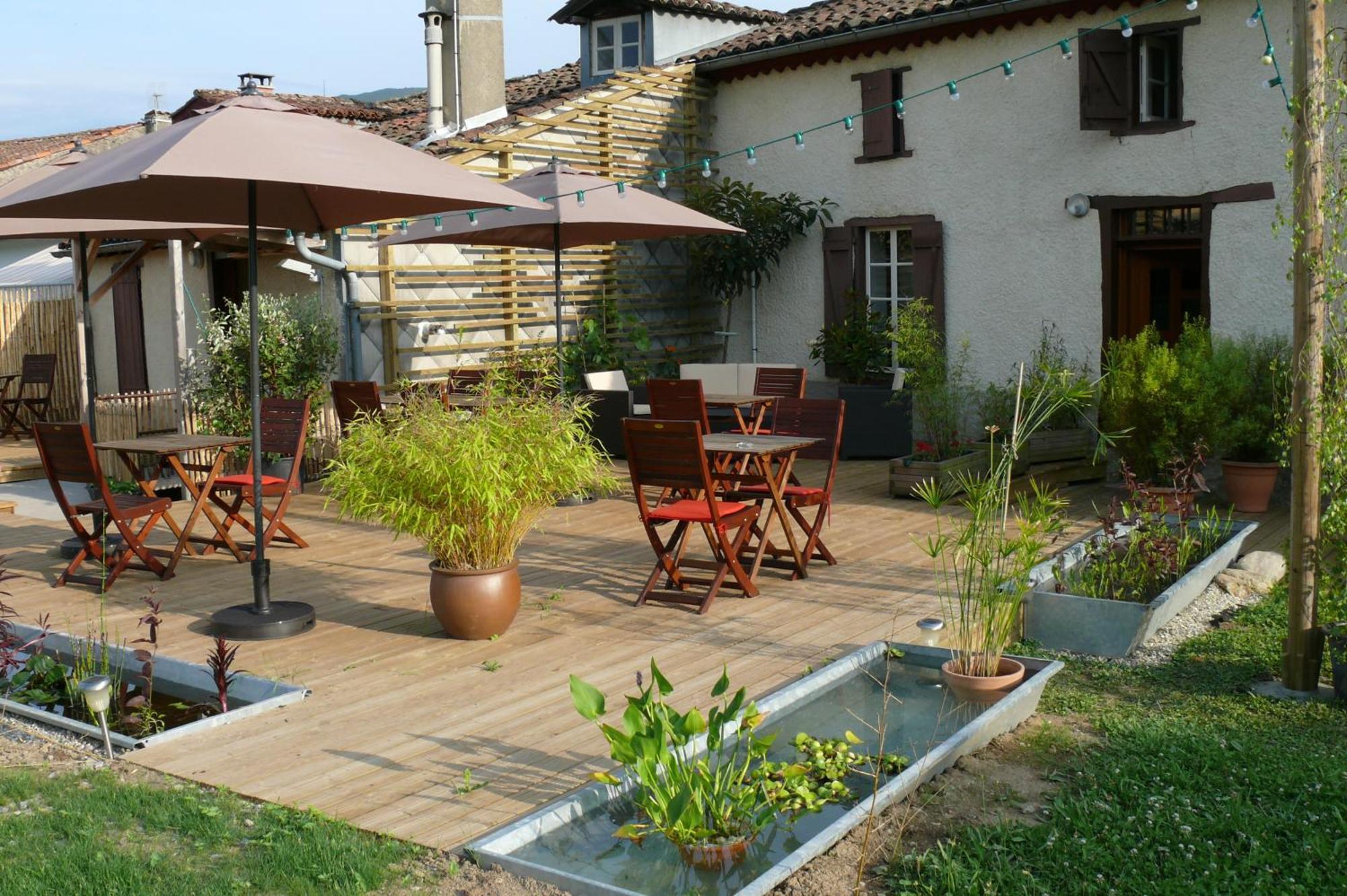 Logis Hotel Restaurant La Barguillere Saint-Pierre-de-Rivière 외부 사진