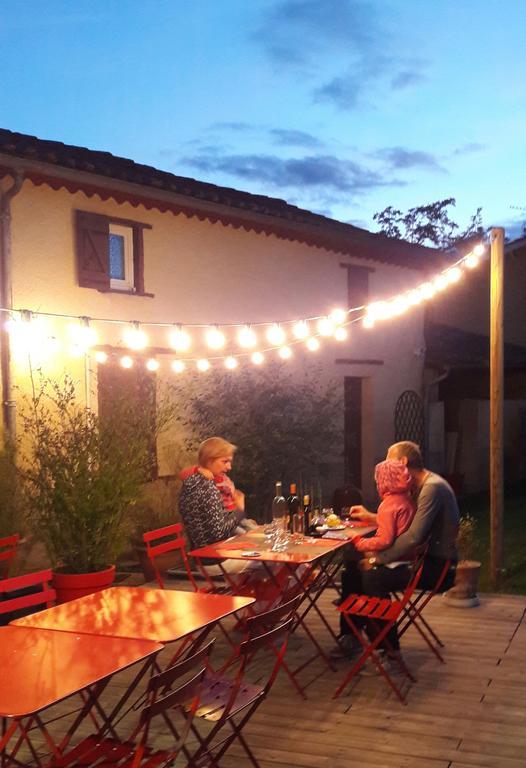 Logis Hotel Restaurant La Barguillere Saint-Pierre-de-Rivière 외부 사진