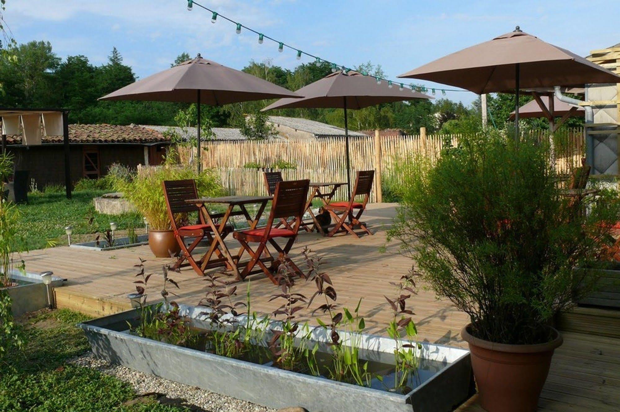 Logis Hotel Restaurant La Barguillere Saint-Pierre-de-Rivière 외부 사진